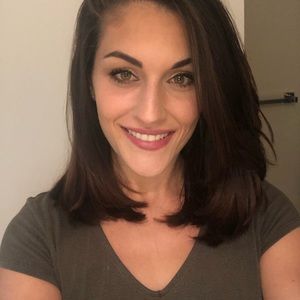 Meet your Posher, Rebecca